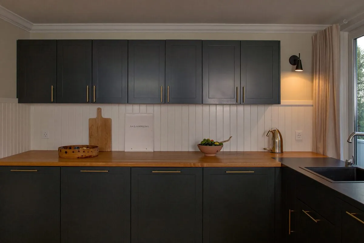 Voorbeeld van een moderne keuken in het Westland